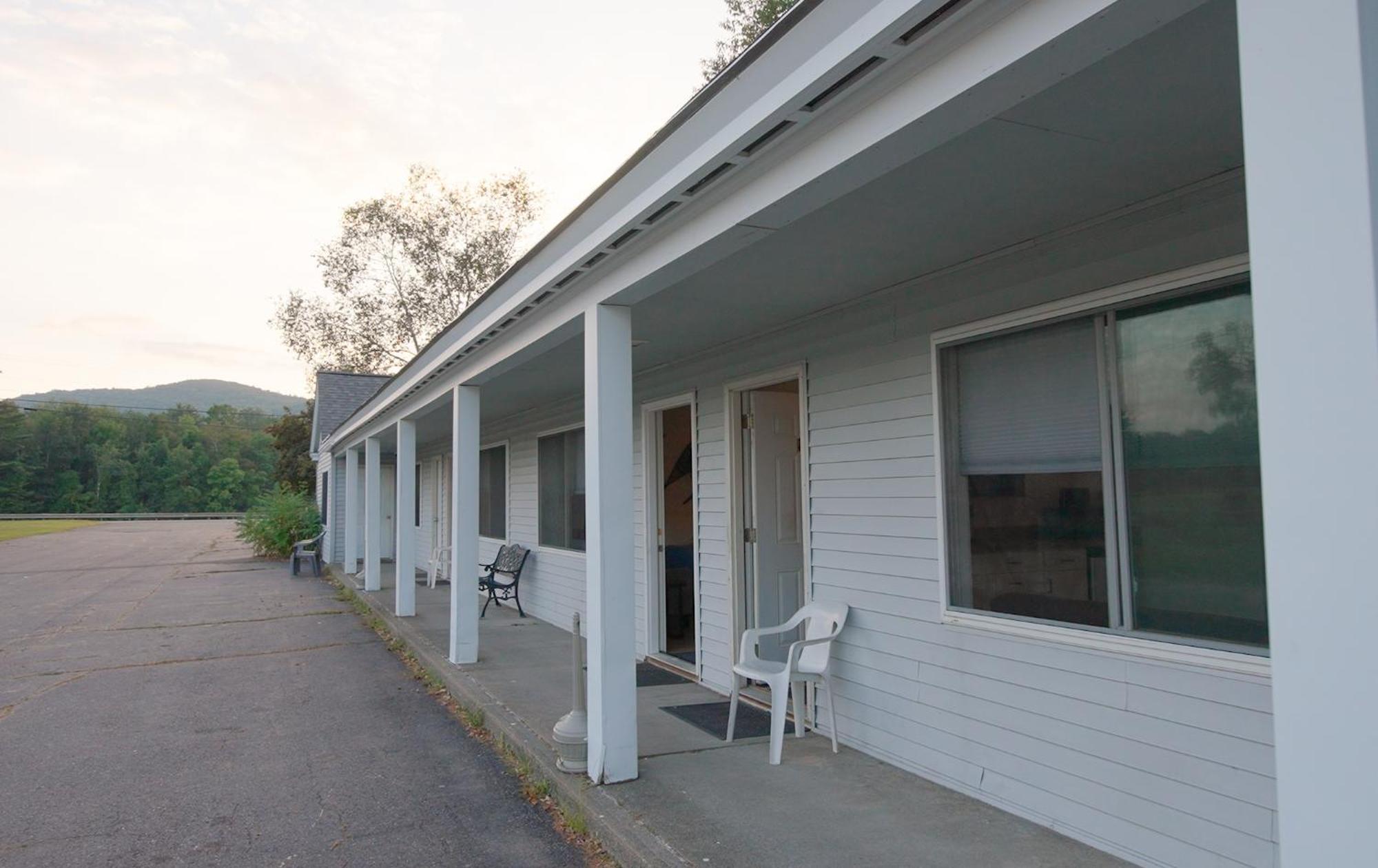 Bingham Motor Inn Kültér fotó